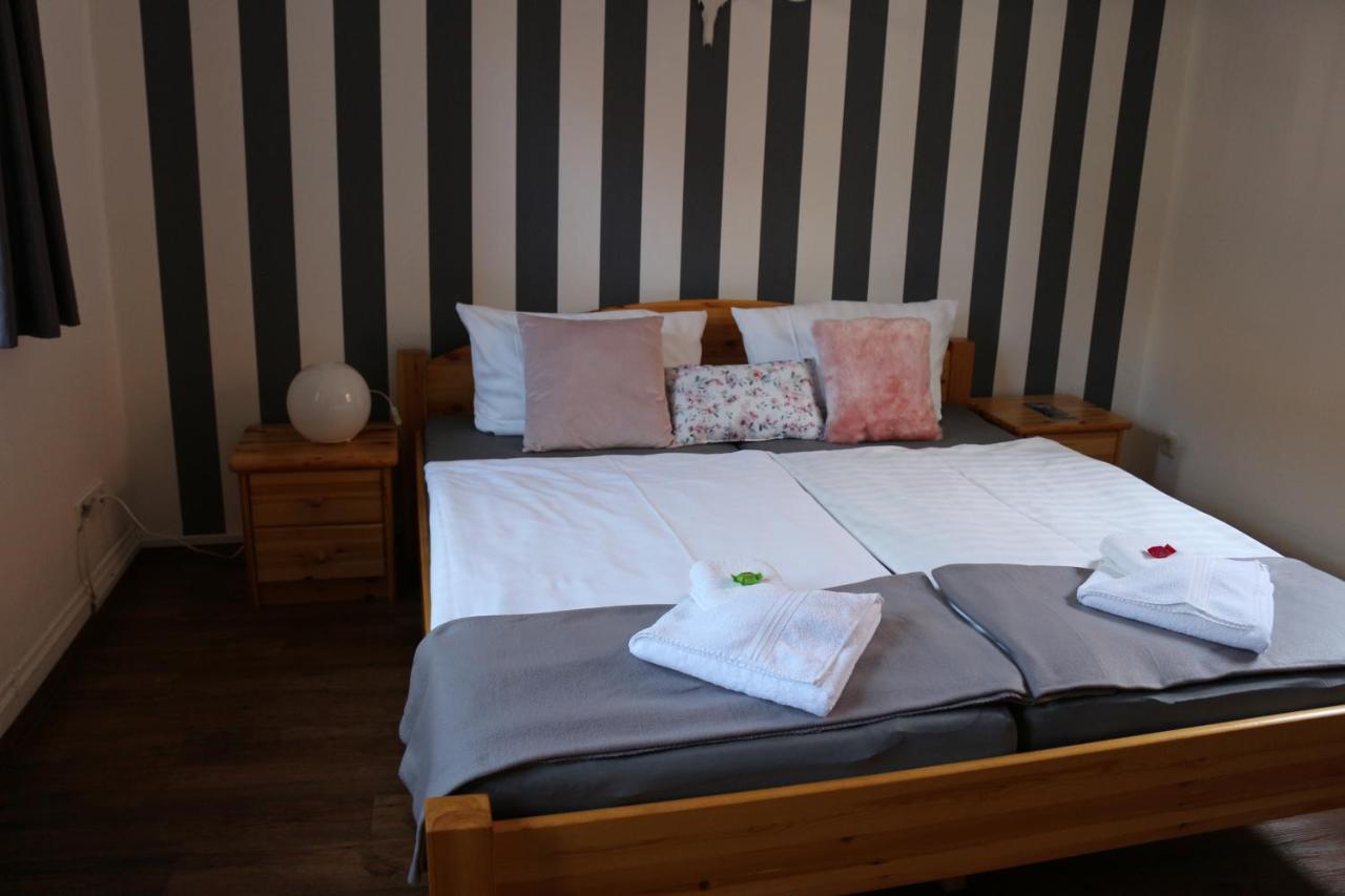Altstadtcafe Und Pension Havelberg Kültér fotó