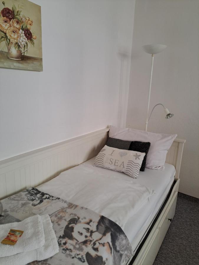 Altstadtcafe Und Pension Havelberg Kültér fotó