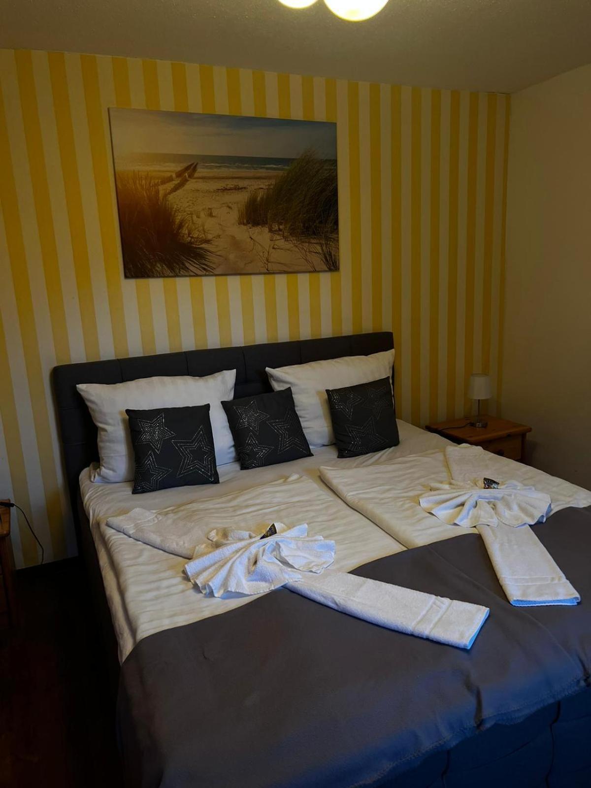 Altstadtcafe Und Pension Havelberg Kültér fotó
