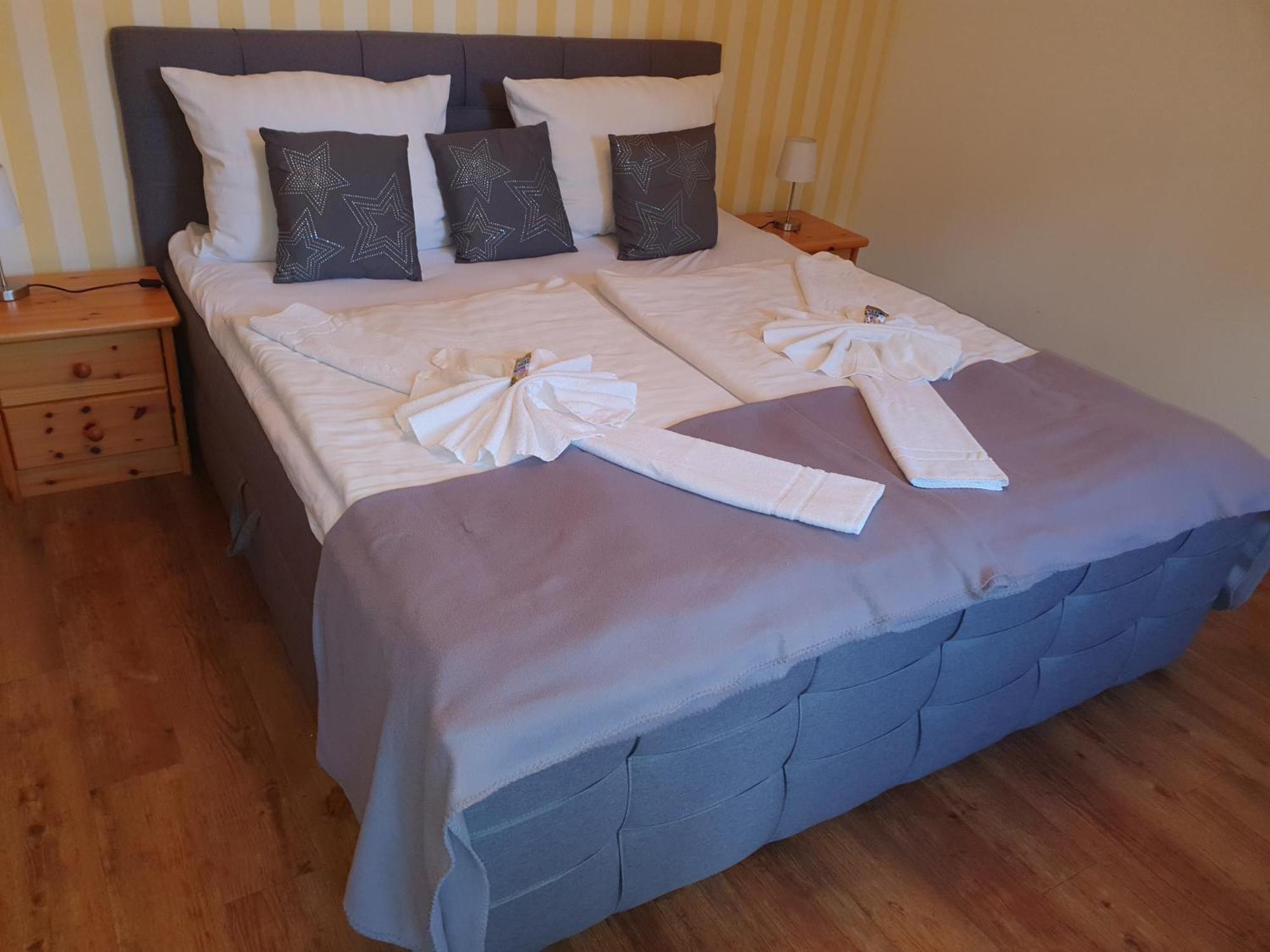Altstadtcafe Und Pension Havelberg Kültér fotó
